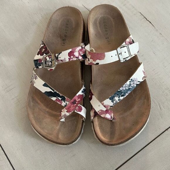 Madden Girl FLORAL Sandals - Picture 2 of 11